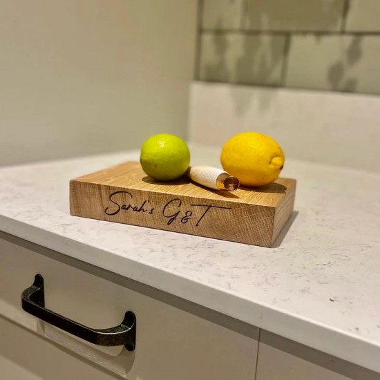 Personalised-oak-g-t-chopping-board