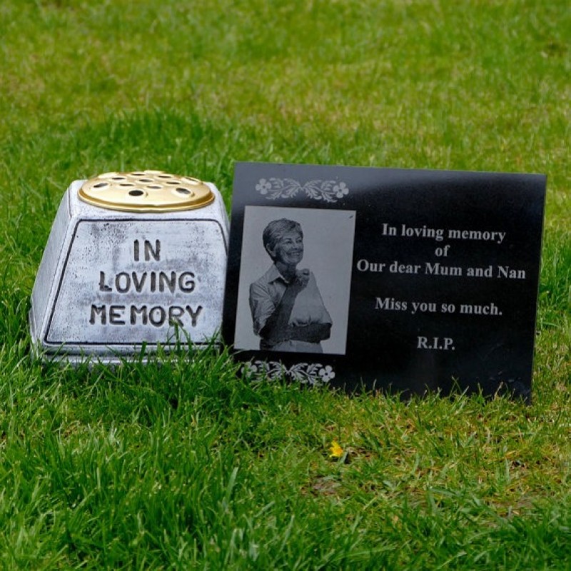 Granite Memorial Stone Plaque Personalised With Engraved