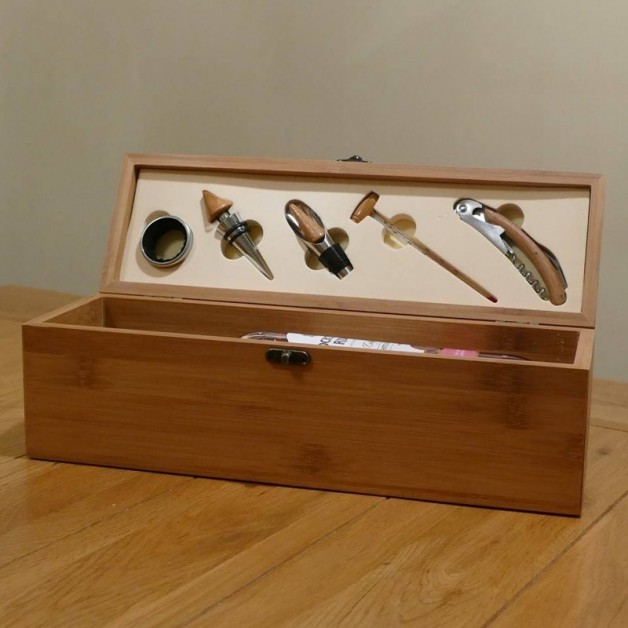 Engraved Bamboo Wooden Wine Box