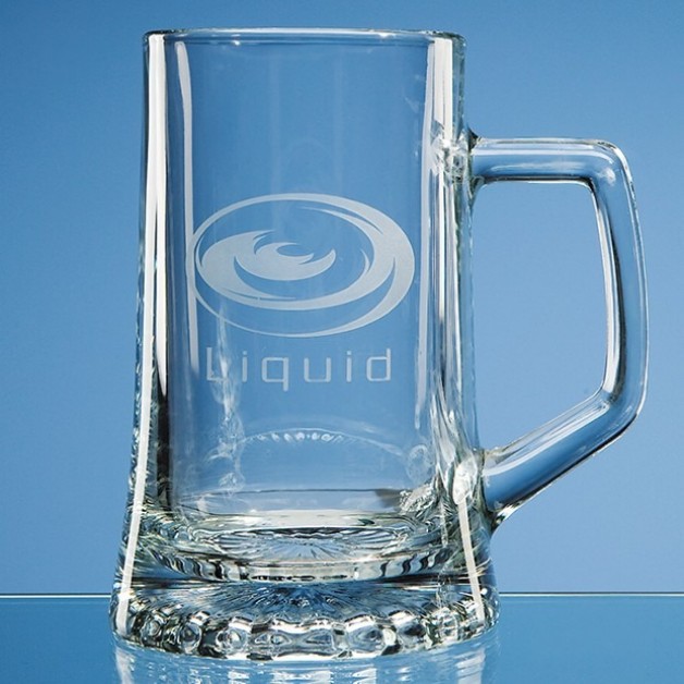 Engraved Pint Glass Tankard
